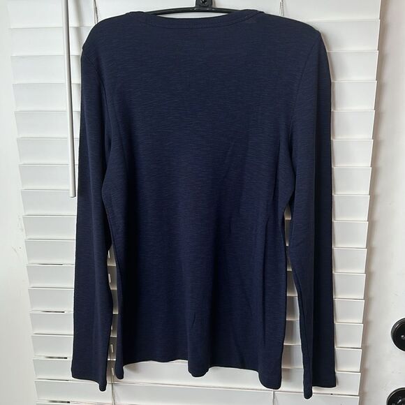 Chico’s PIMA long sleeve top - Picture 2 of 6